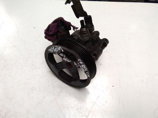 bontott TOYOTA COROLLA Kormányszervó Motor (Hidraulikus)