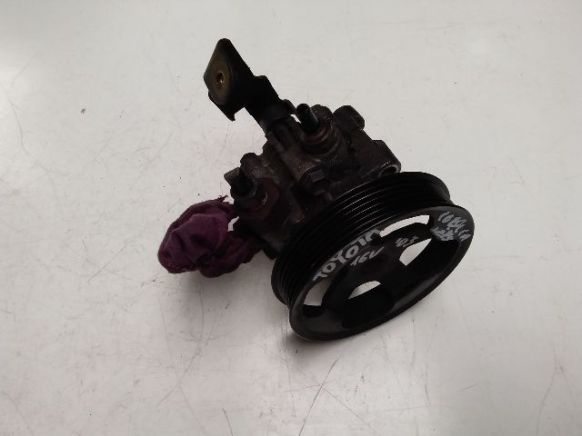 bontott TOYOTA COROLLA Kormányszervó Motor (Hidraulikus)