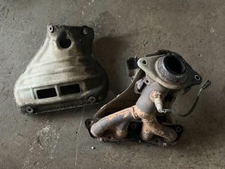 bontott TOYOTA COROLLA Leömlő (Soros)