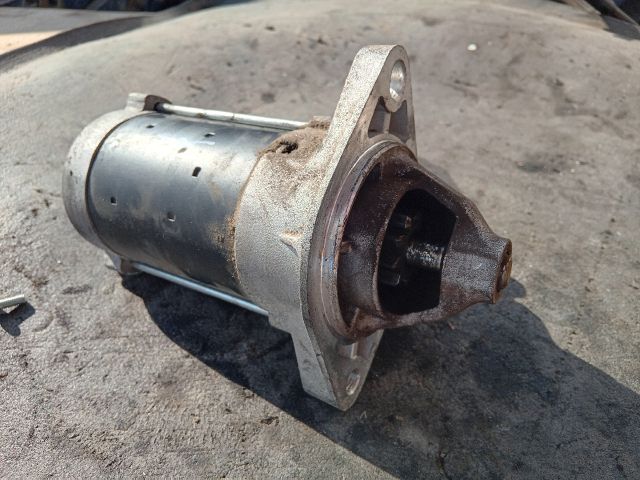 bontott TOYOTA COROLLA Önindító