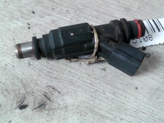 bontott TOYOTA COROLLA Porlasztó (1 db)