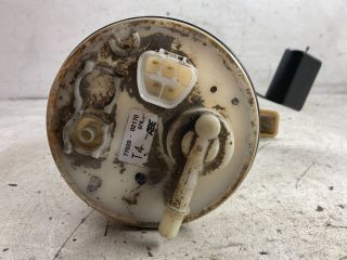 bontott TOYOTA COROLLA Üzemanyag Szivattyú