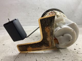 bontott TOYOTA COROLLA Üzemanyag Szivattyú