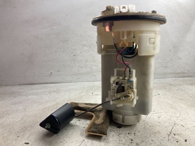 bontott TOYOTA COROLLA Üzemanyag Szivattyú