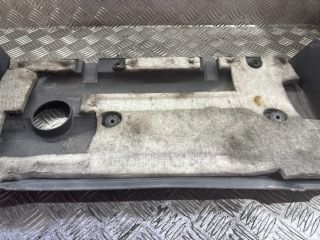 bontott TOYOTA COROLLA Felső Motorburkolat