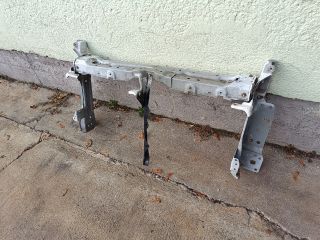 bontott TOYOTA COROLLA Homlokfal (Üres lemez)