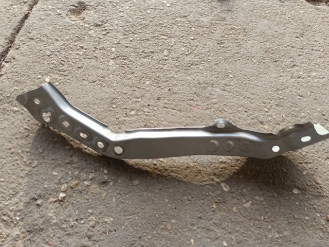 bontott TOYOTA COROLLA Homlokfal (Üres lemez)