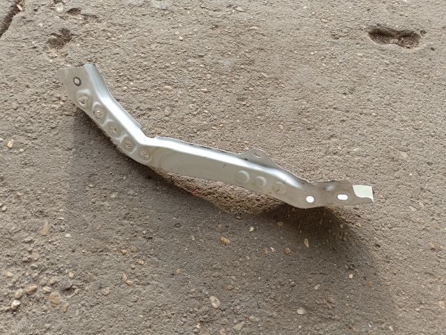 bontott TOYOTA COROLLA Homlokfal (Üres lemez)