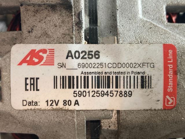 bontott TOYOTA COROLLA Generátor