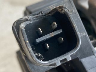 bontott TOYOTA COROLLA Generátor