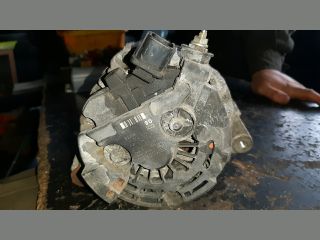 bontott TOYOTA COROLLA Generátor