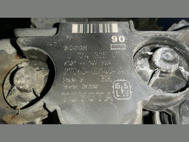 bontott TOYOTA COROLLA Generátor