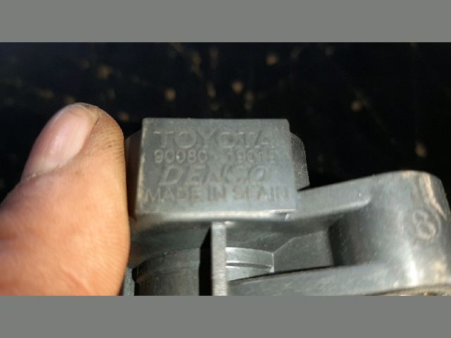 bontott TOYOTA COROLLA Gyújtótrafó