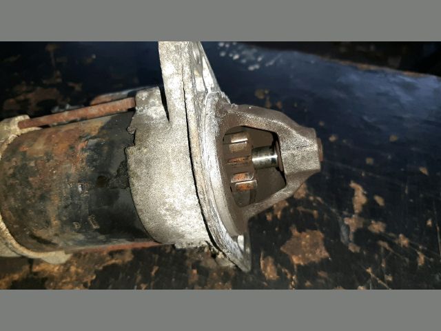 bontott TOYOTA COROLLA Önindító