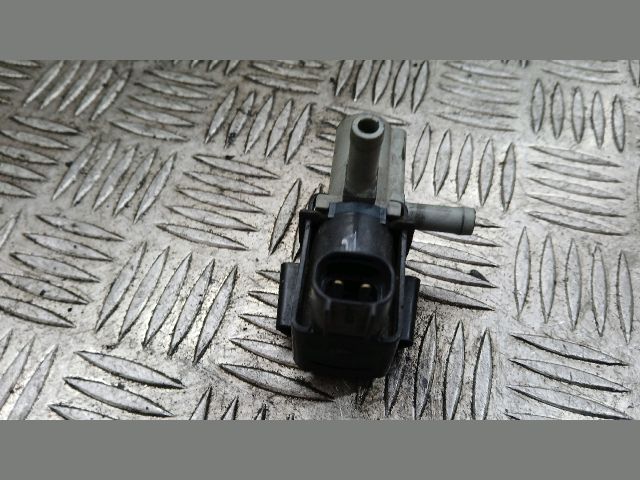 bontott TOYOTA COROLLA Turbó Vákum Szelep