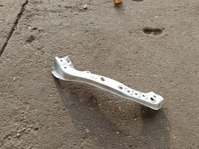 bontott TOYOTA COROLLA Homlokfal (Üres lemez)