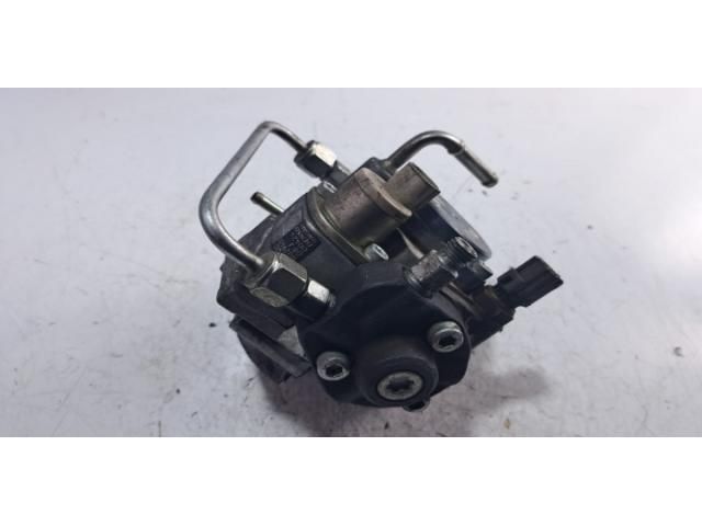 bontott TOYOTA COROLLA Adagoló