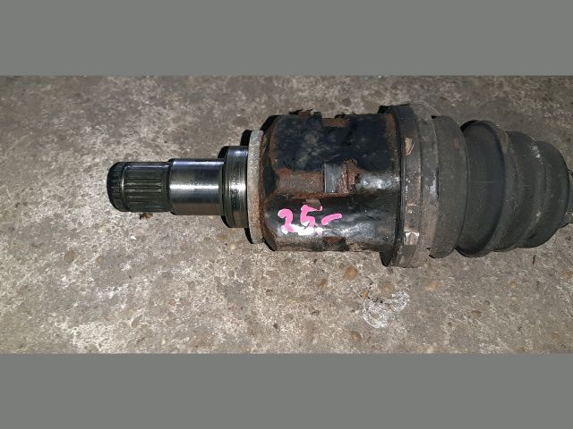 bontott TOYOTA COROLLA Bal Féltengely