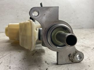 bontott TOYOTA COROLLA Főfékhenger