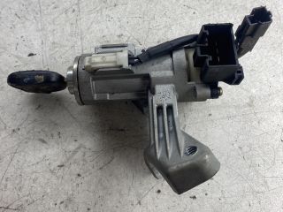 bontott TOYOTA COROLLA Gyújtáskapcsoló