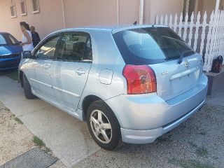 bontott TOYOTA COROLLA Jobb első Féknyereg Munkahengerrel