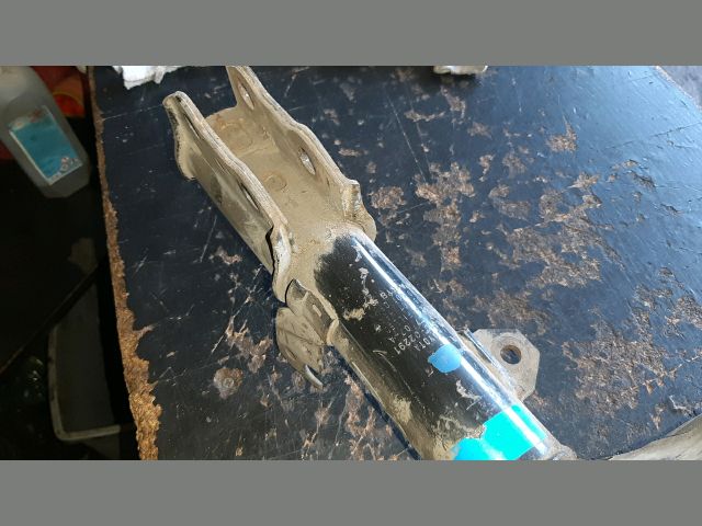 bontott TOYOTA COROLLA Jobb első Gólyaláb (Lengécsillapító, Rugó)