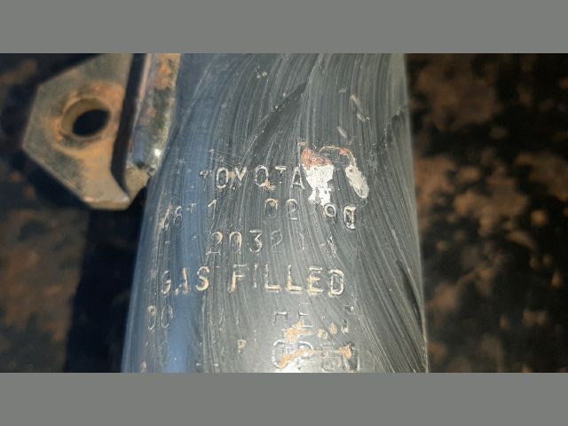 bontott TOYOTA COROLLA Jobb első Gólyaláb (Lengécsillapító, Rugó)