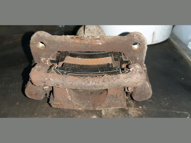 bontott TOYOTA COROLLA Jobb hátsó Féknyereg Munkahengerrel