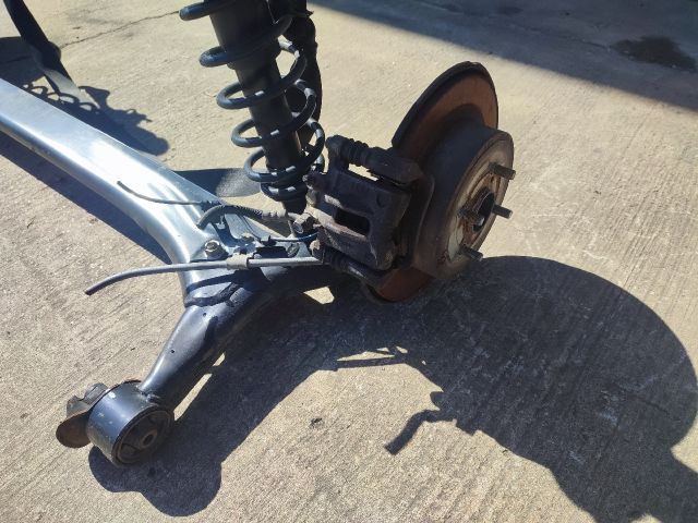 bontott TOYOTA COROLLA Jobb hátsó Féknyereg Munkahengerrel