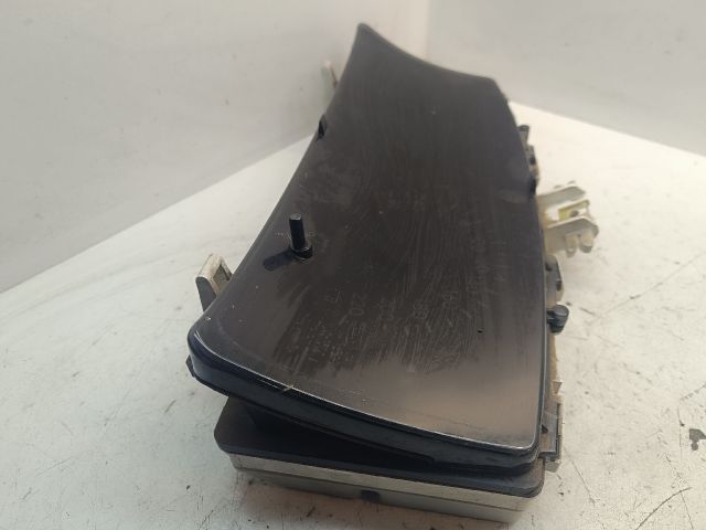 bontott TOYOTA COROLLA Kilométeróra