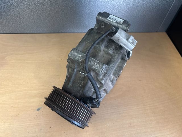 bontott TOYOTA COROLLA Klímakompresszor