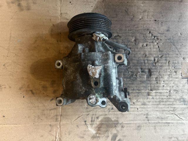 bontott TOYOTA COROLLA Klímakompresszor