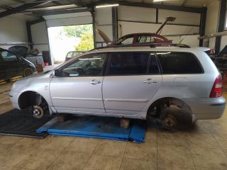 bontott TOYOTA COROLLA Klímakompresszor