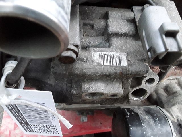 bontott TOYOTA COROLLA Klímakompresszor