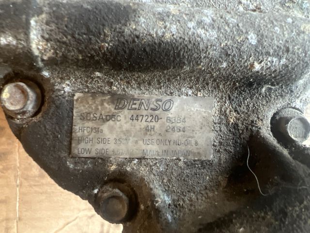 bontott TOYOTA COROLLA Klímakompresszor