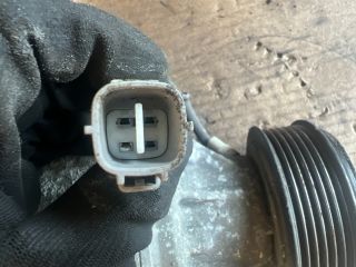 bontott TOYOTA COROLLA Klímakompresszor