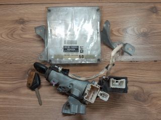 bontott TOYOTA COROLLA Motorvezérlő