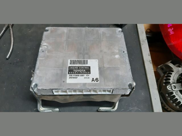 bontott TOYOTA COROLLA Motorvezérlő