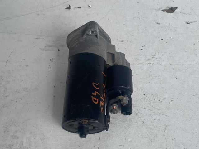 bontott TOYOTA COROLLA Önindító