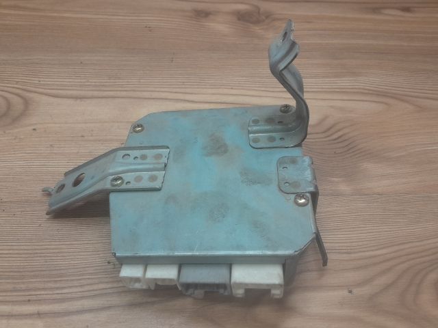 bontott TOYOTA COROLLA Szervó Szivattyú Elektronika