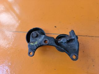 bontott TOYOTA COROLLA Szíjfeszítő Görgő