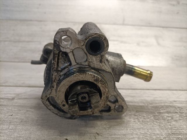 bontott TOYOTA COROLLA Vákumpumpa