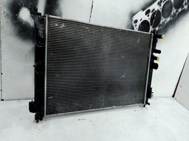 bontott TOYOTA COROLLA Vízhűtő Radiátor (Nem klímás)