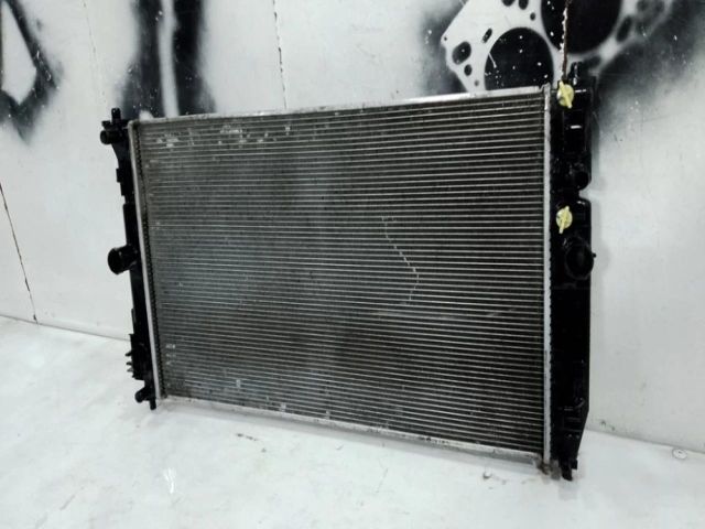 bontott TOYOTA COROLLA Vízhűtő Radiátor (Nem klímás)