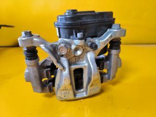 bontott TOYOTA COROLLA Jobb hátsó Féknyereg Munkahengerrel