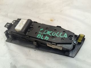 bontott TOYOTA COROLLA Ablakemelő Kapcsoló Négyes / Kettes