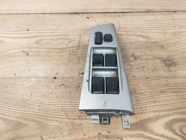 bontott TOYOTA COROLLA Ablakemelő Kapcsoló Négyes / Kettes