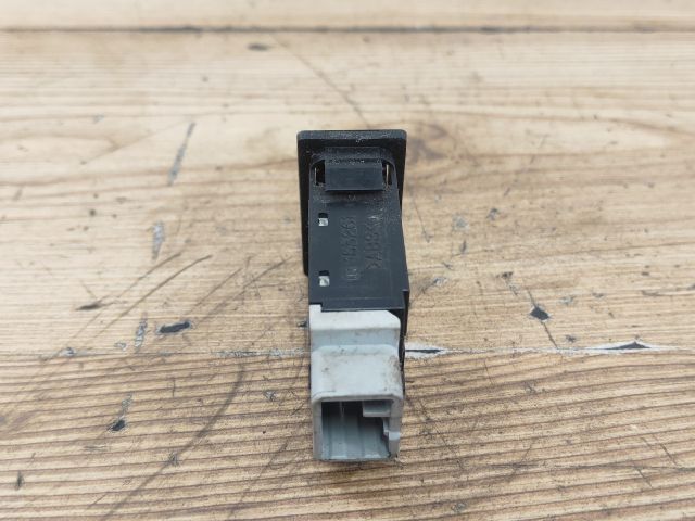 bontott TOYOTA COROLLA Ablakfűtés Kapcsoló