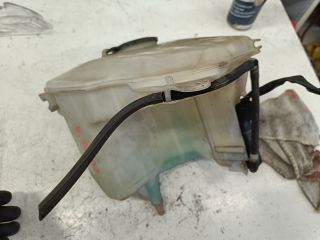 bontott TOYOTA COROLLA Ablakmosó Tartály