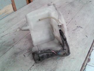 bontott TOYOTA COROLLA Ablakmosó Tartály